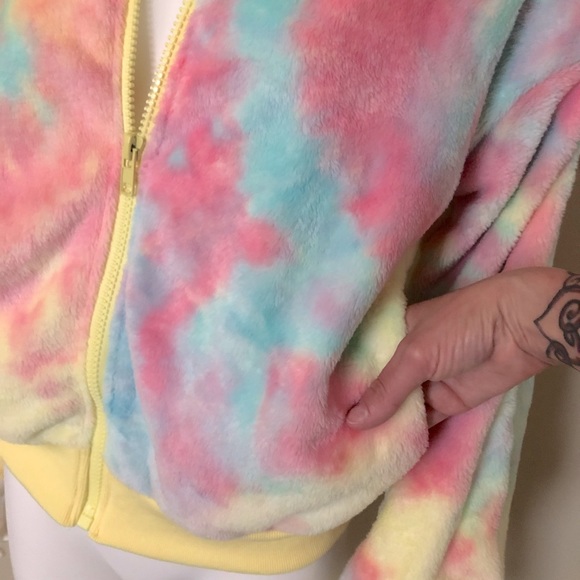 Luna Tuccini Plush Jacket - Picture 3 of 9